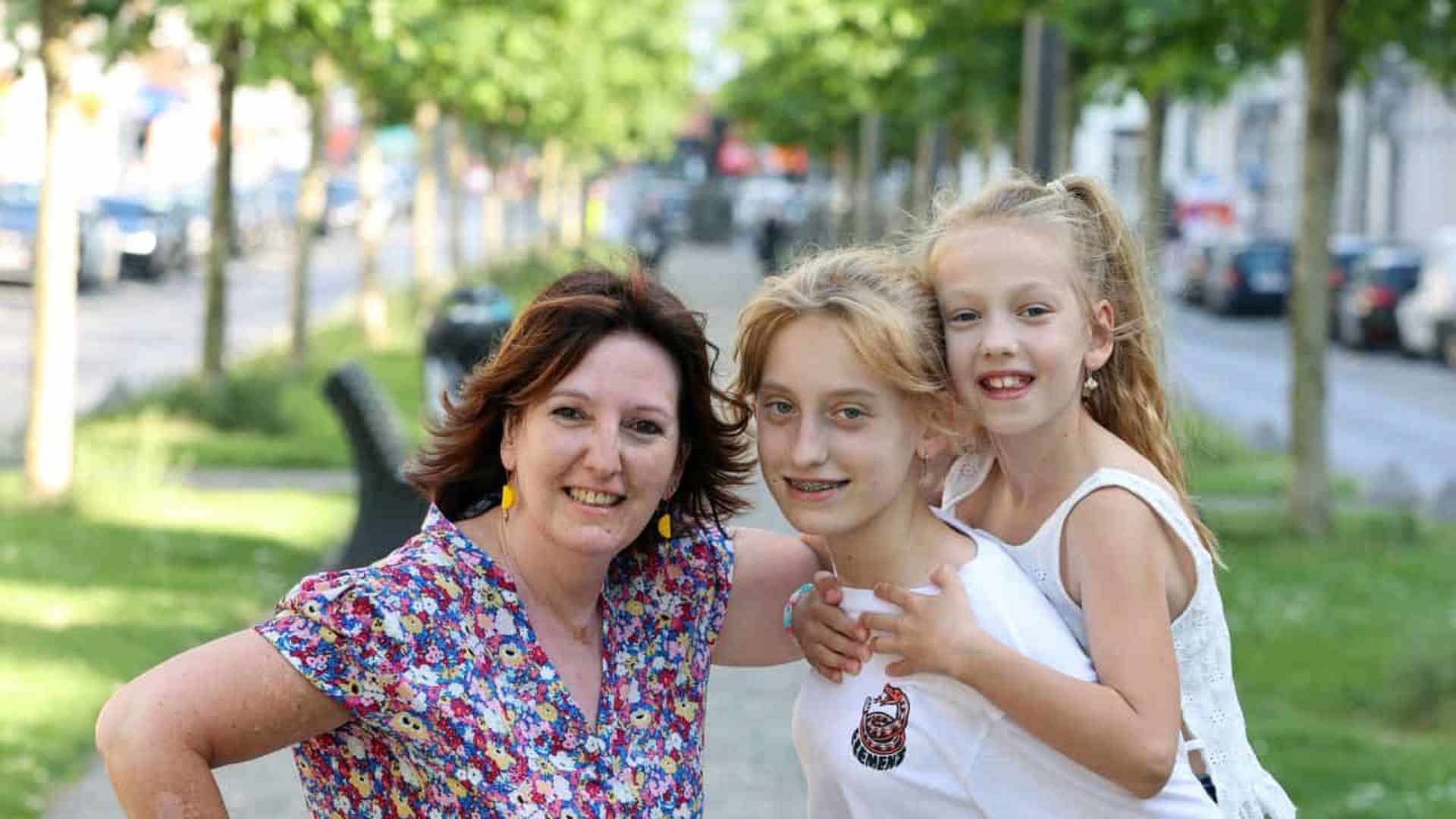 Sabrina is weduwe en fulltime moeder