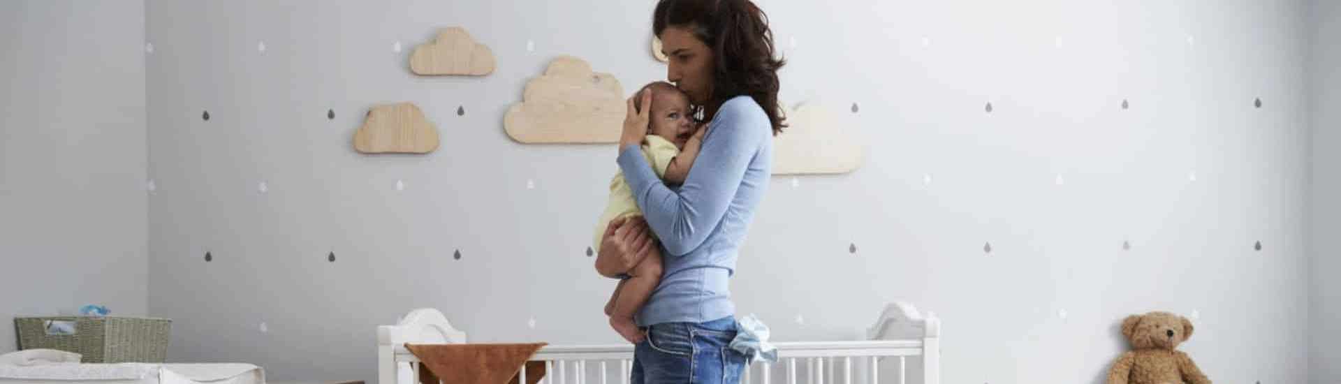 Mama met baby wil gezonde lucht in huis