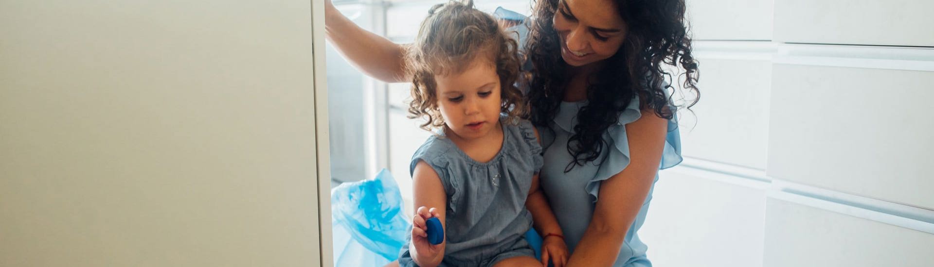 Mama en peuter recycleren: groene tips om duurzaam te leven
