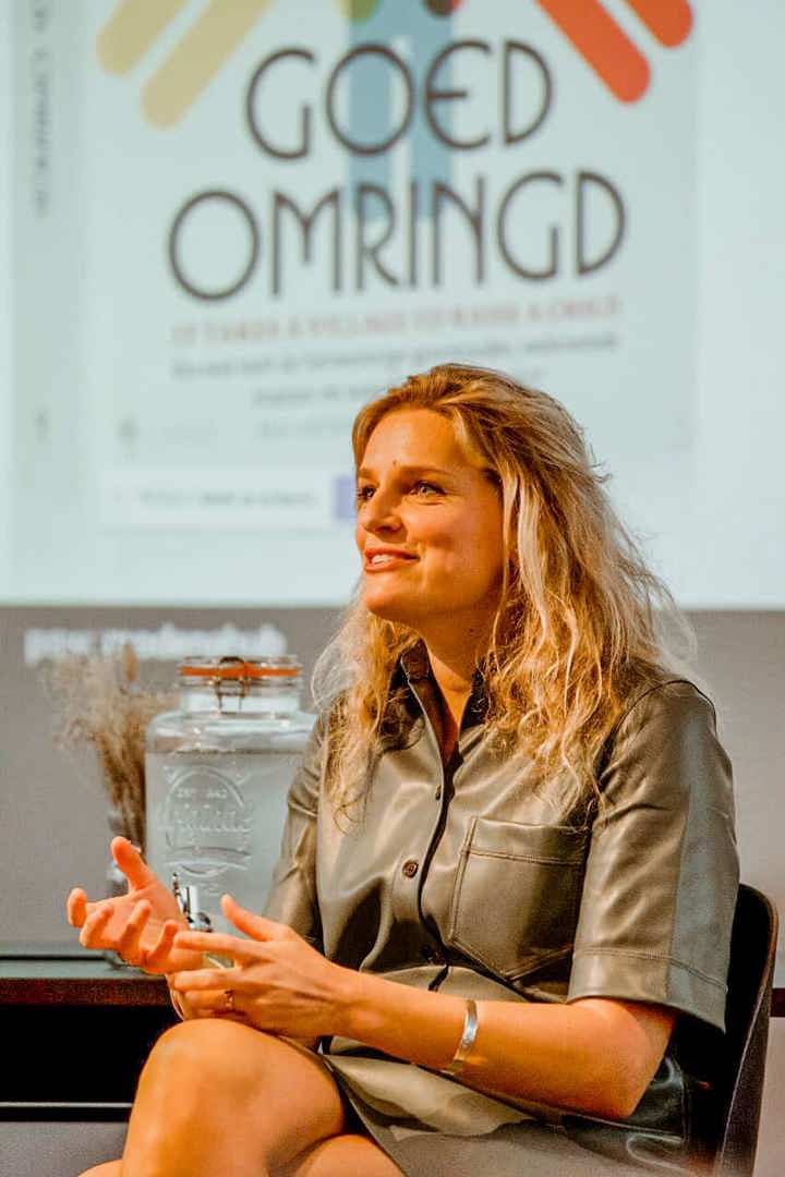 Is jouw gezin goed omringd? Bouw aan je 'dorp' - Lynn Geerinck