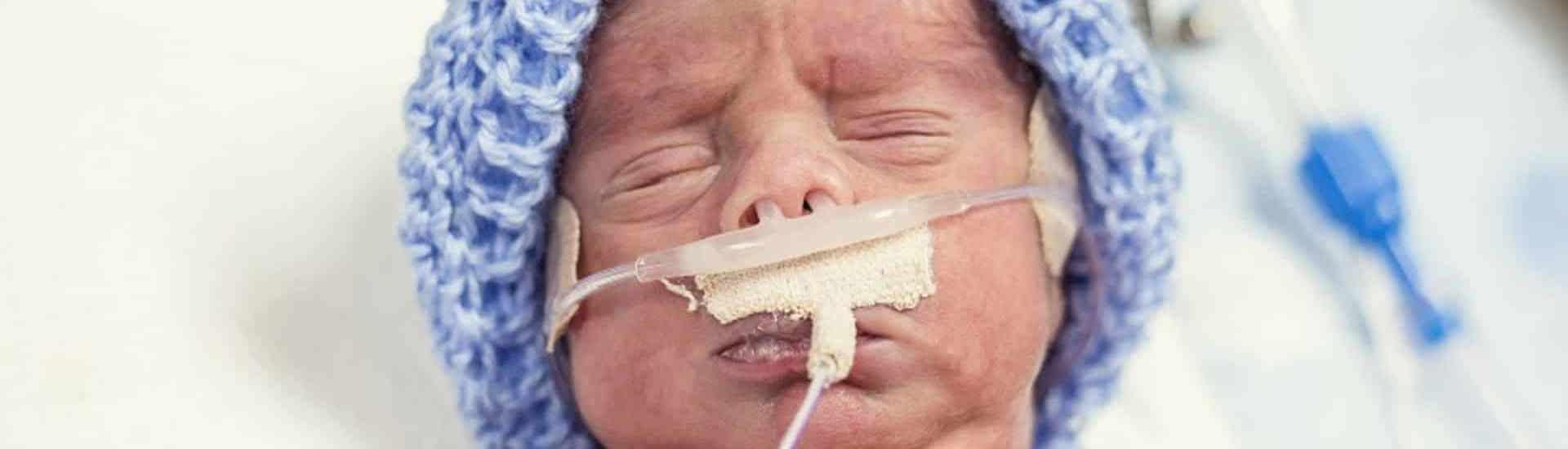 Prematuur geboren kindje: ouders getuigen
